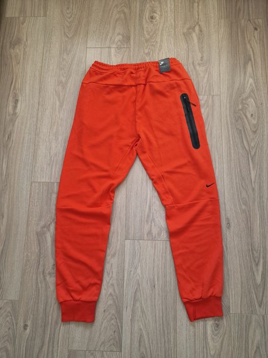 Страхотно мъжко долнище NIKE размер S M L XL