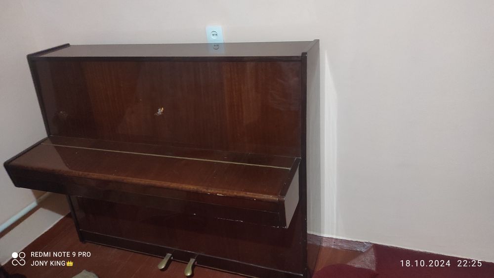 Пианино сотилади холати янги яхши