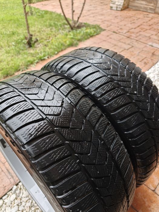 2 Roți / Jante 19" Tesla Model 3 + Anvelope Iarnă Pirelli + Senzori