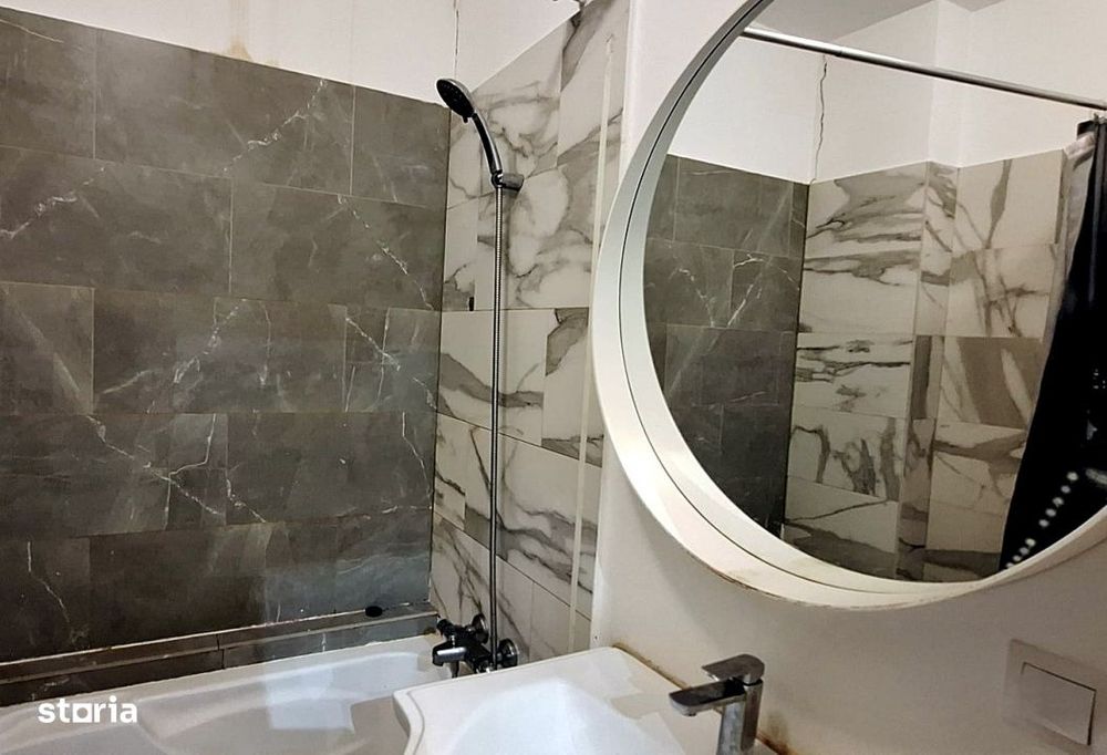 Vanzare apartament 2 camere decomandate, garaj, Zorilor-Europa