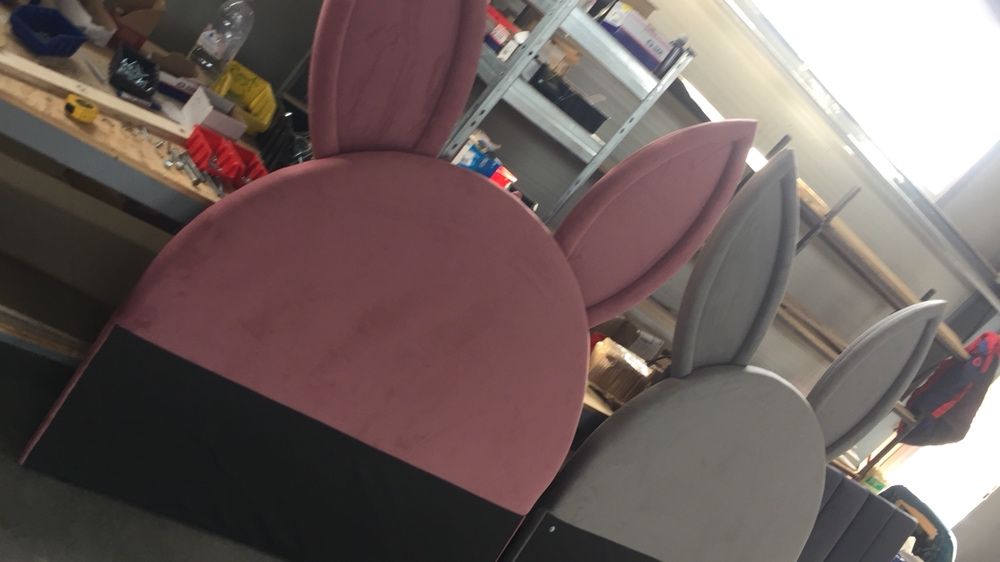 pat iepuras tapitat pentru copii