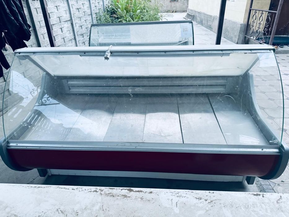 Холодильник срочна в хорошем состаяние