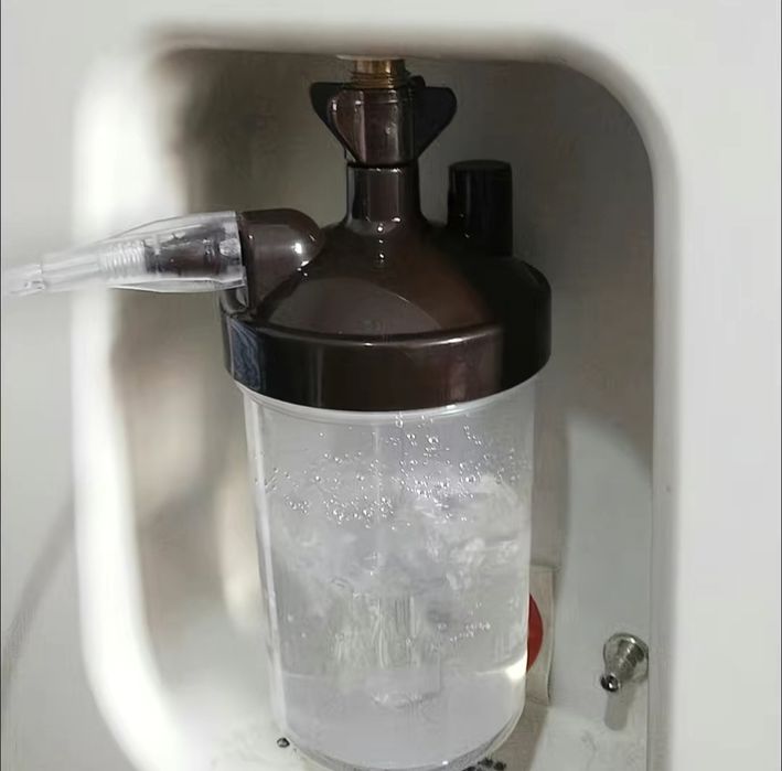 Увлажнитель (стакан) для кислородных концентраторов