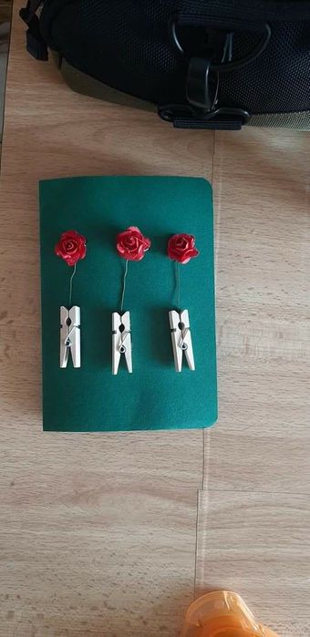 Албуми,картички,банери,картички,кошници с бонбони,картонени торти