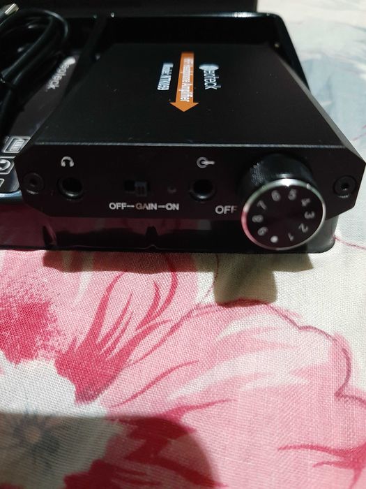 Продам усилитель для наушников Neotechnics