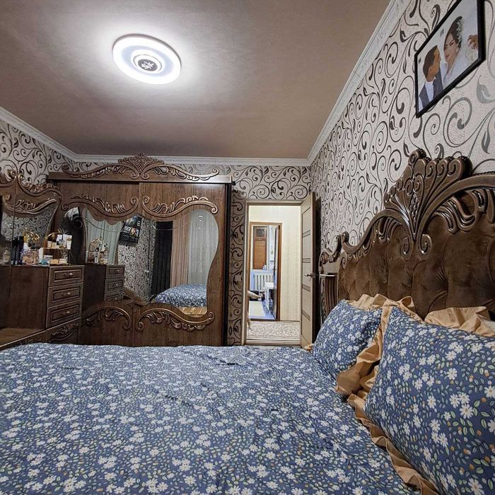 Ғиштлик 3 хоналик уй сотилади