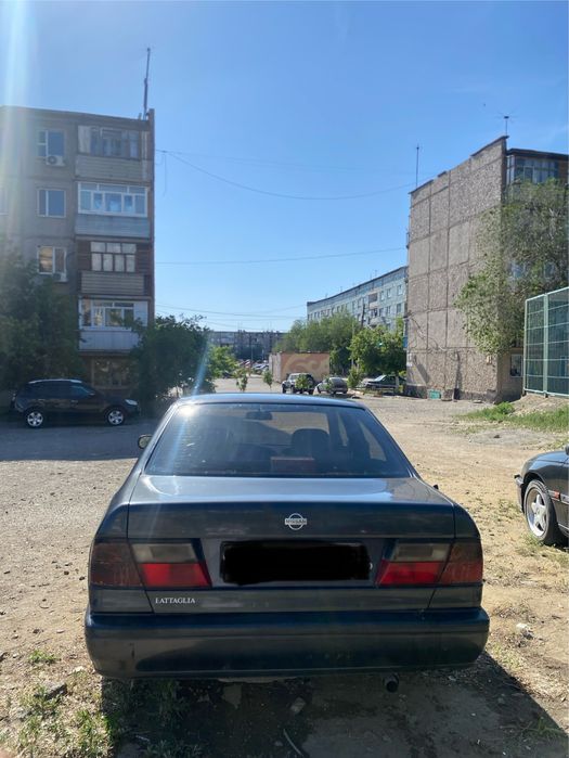 Nissan Primera 1991 г.
