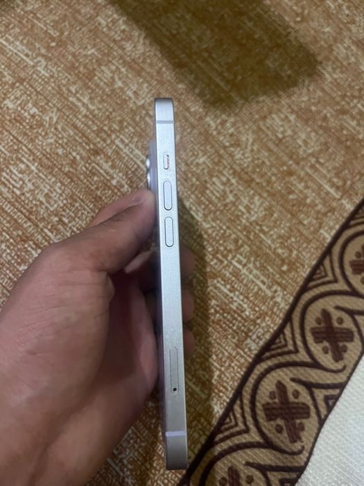 iPhone 14 с горантый