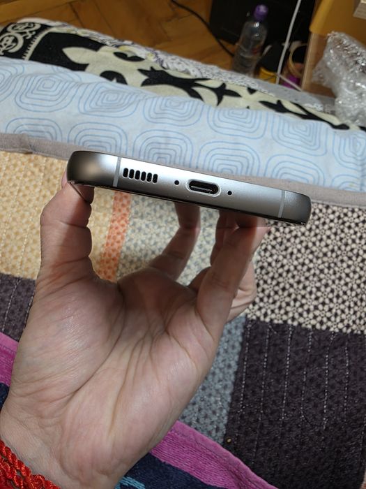 Продам телефон самсунг