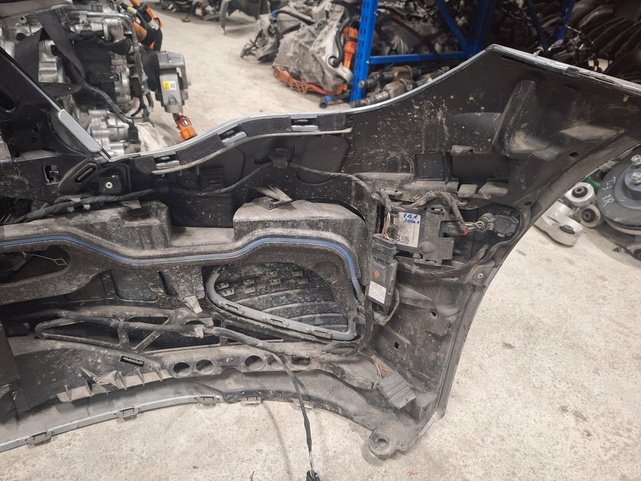 Предна броня Mercedes E-class W214 / Мерцедес Е класа А214 2024г.