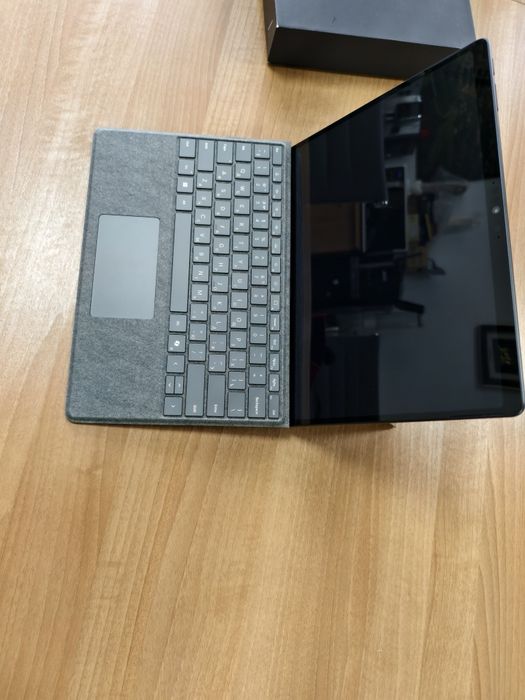 Microsoft Surface Pro 11 Snapdragon X Elite OLED 120Hz 16/512G +KB+Sty