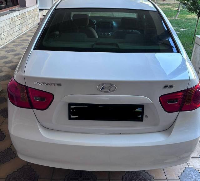 Hyundai Avante 2008 — 4