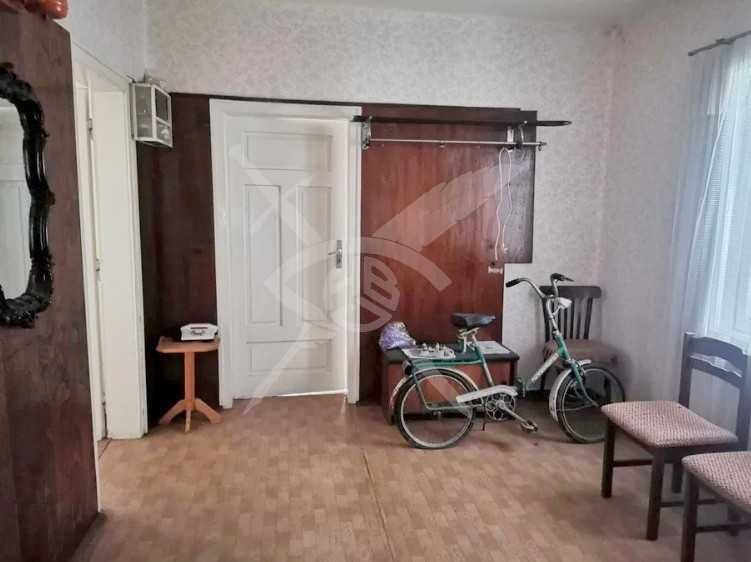 Продава се Етаж от къща в Асеновград - 80 кв.м за 1313 €/кв.м - Снимка #3
