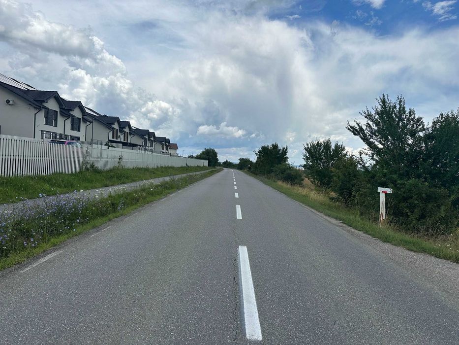 Vand teren intravilan 905 mp in Cisnadie - zona Casa de Apa