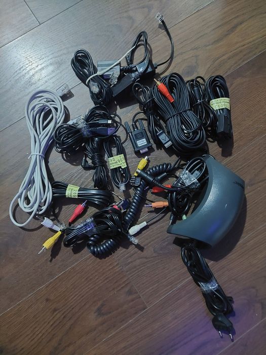 Incarcatoare și cabluri ( Citiți tot anunțul)