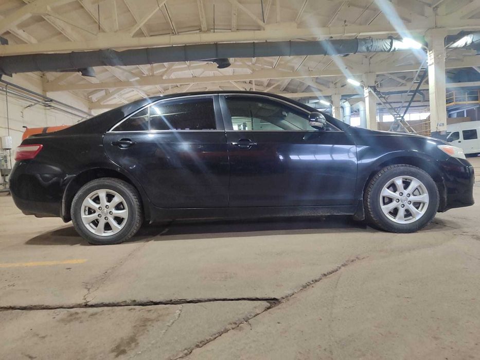 Автомобиль TOYOTA CAMRY-40