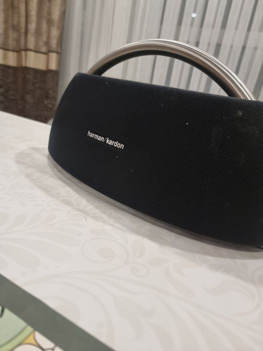 Продаётся портативная колонка