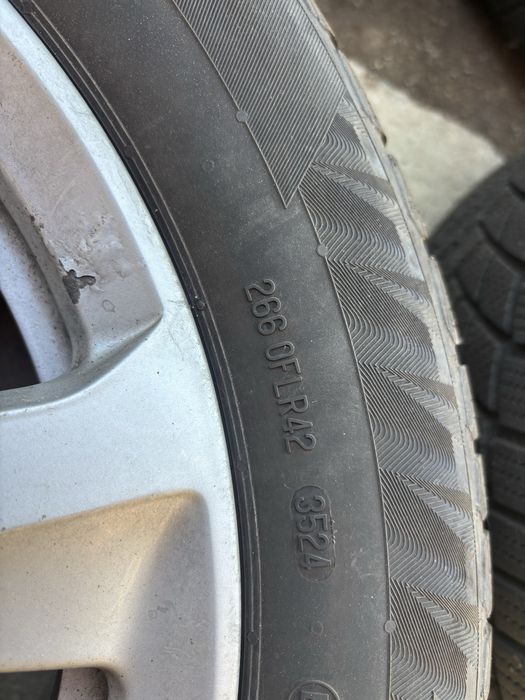 Jante cu anvelope 215-55-R16, anvelope aproape noi, rulare foarte putin, compatibile cu audi a4 B8.