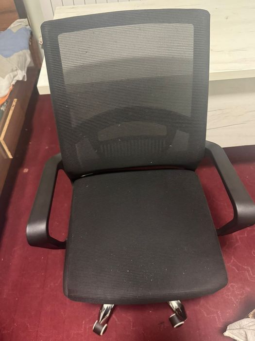 Table and chair good quality