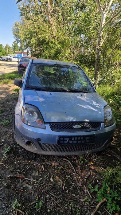 Dezmembrez Ford Fiesta 1.3