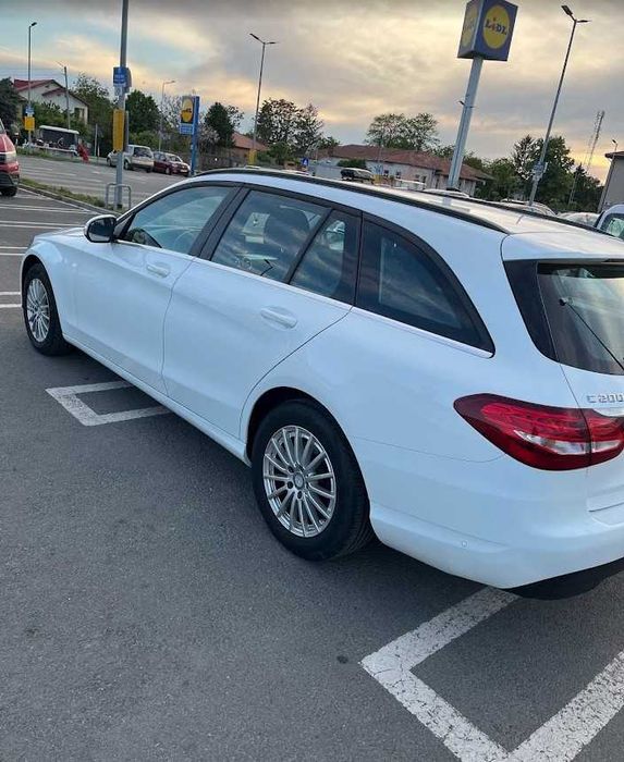 Mercedes C200 CDI 2015 Automat | Alcantara | Euro 6 | Întreținut Impecabil | Full Confort