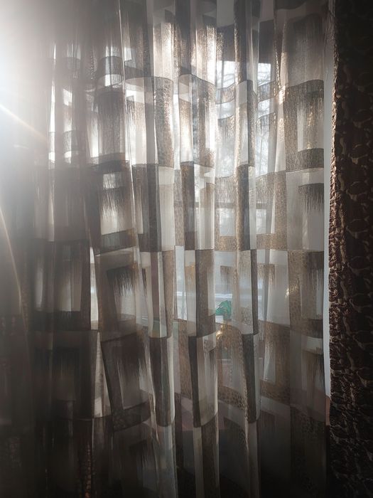 Продам          тюль