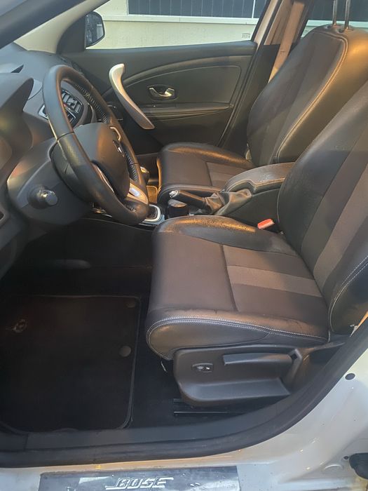 Vand renault  megane 3 bose edition 1.4 TCe