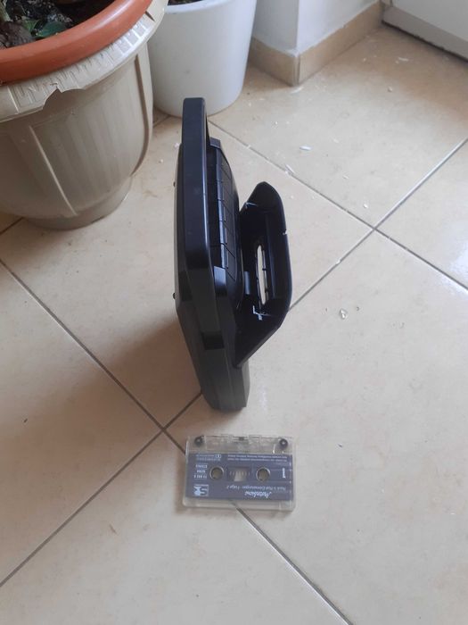 casetofon slim Okano Germania