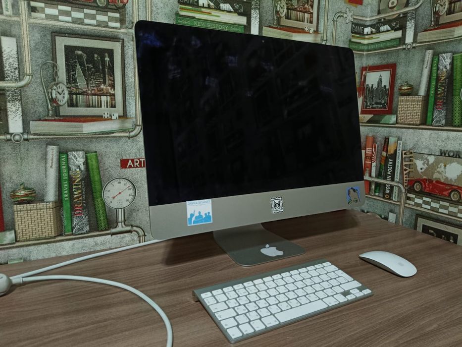 Продается imac 2013 г хорошым состоянии