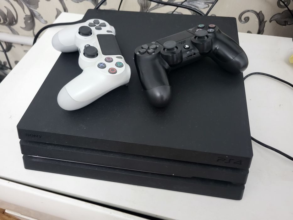 Продам Ps4 pro 1tb