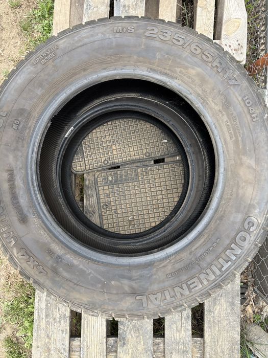 Комплект гуми за джип Континентал !