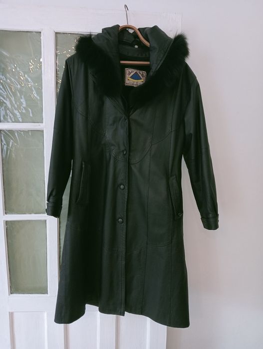 Пальто из натуральной кожи  размер 48