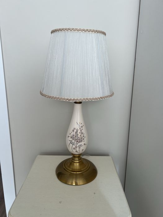 Торшер и настольные лампы