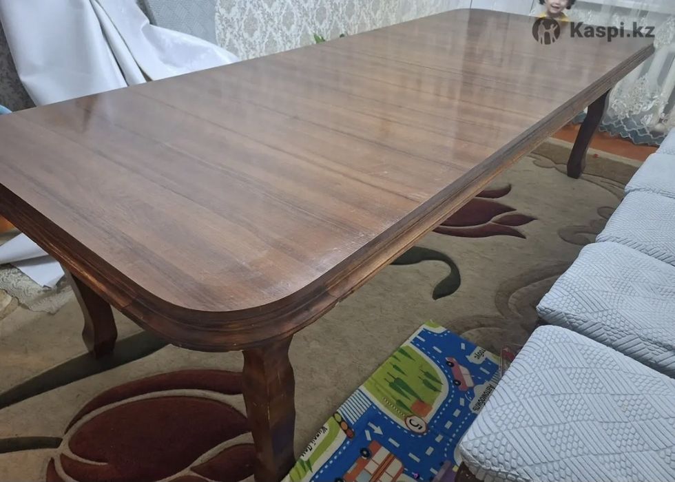 Стол овальный продам