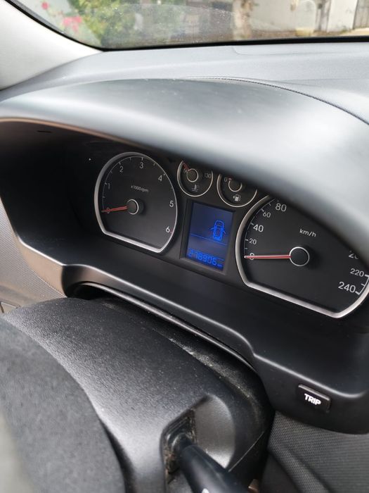 HYUNDAI i30 2011 — imagine 4