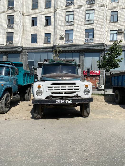 Zil moskoviski sotiladi samarqand