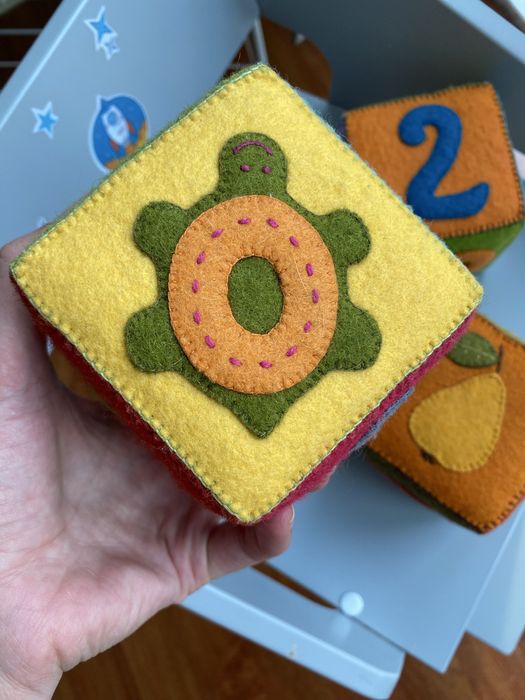 Детские кубики.