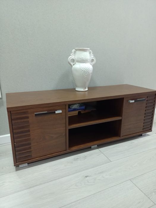 Тумба под телевизор. Караганда