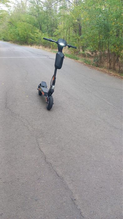 Vand trotineta  kukirin g2 schimb cu scuter electric