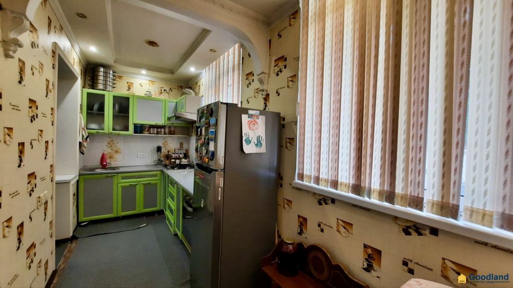 Продаётся 3-комнатная квартира рядом с аэропортом (олтинводий)