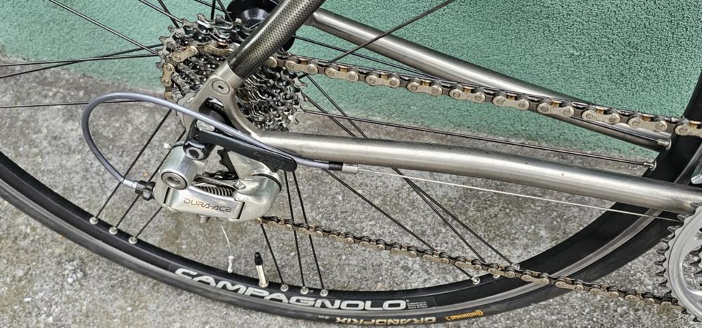 Bicicleta Litespeed Saber ( din titan & carbon ).