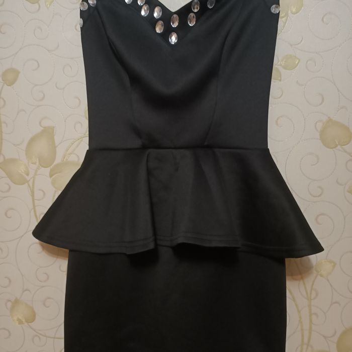 Платье вечернее для выпускного.