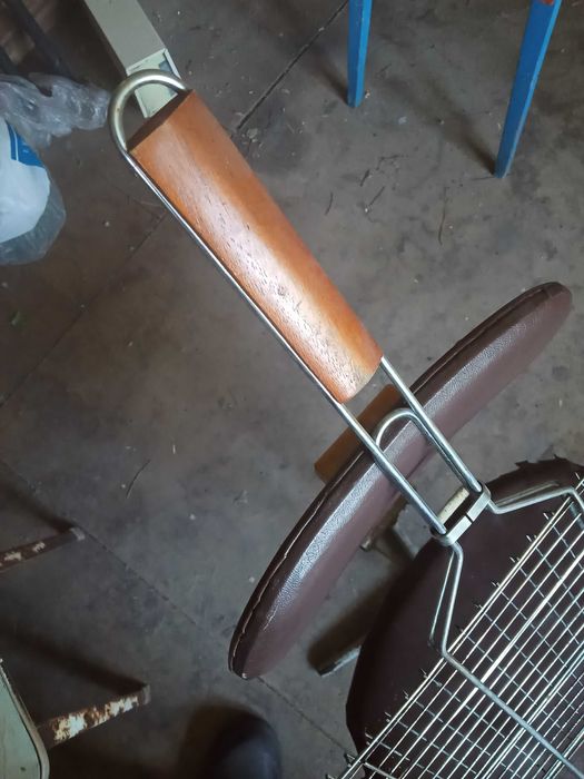 Решетка гриль барбекю .