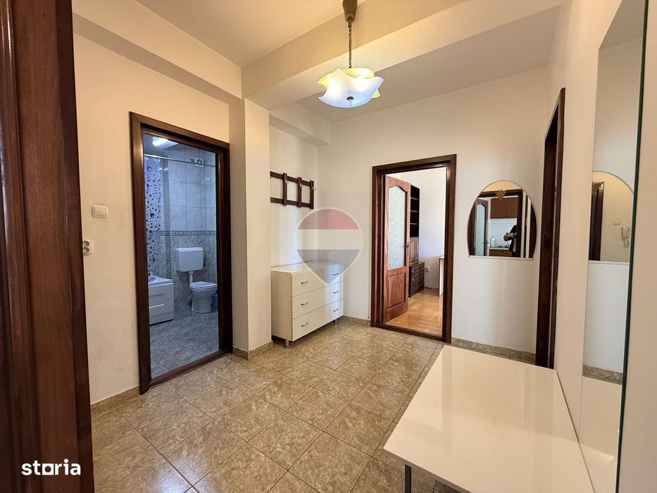 Apartament decomandat 2 camere-Chirie-Zona Gara