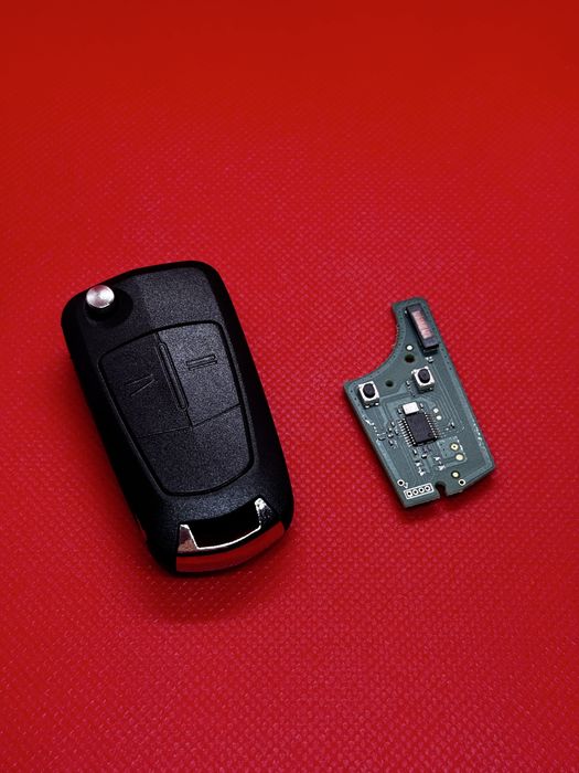 Copiere și programare chei Opel (2 butoane)
