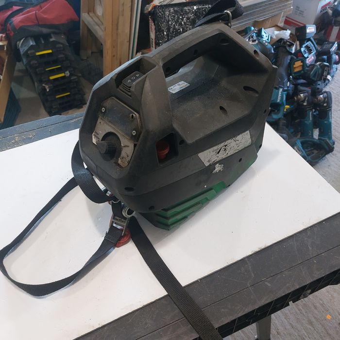 Акумулаторна хидравлична помпа Klauke AHP700L