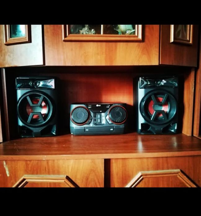 Sistem Hi-fi Mini - LG - Xboom Bestia CK43N - 300W - Bluetooth 4.0 - Negru