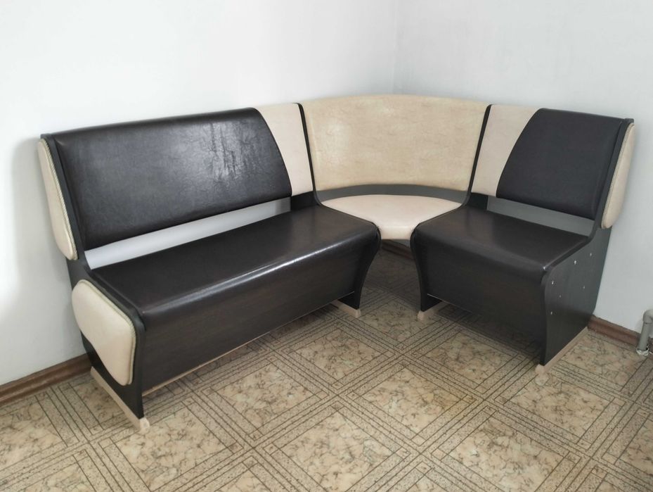 Кухонный уголок в отл сост