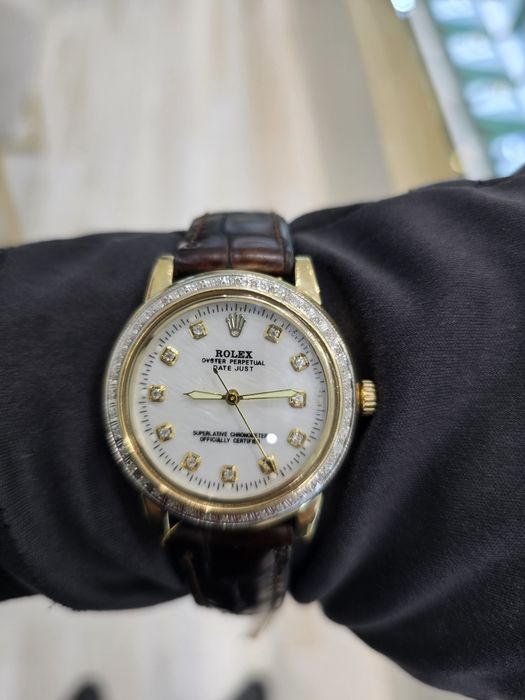 Женские Ролексы в стиле классика с бриллиантами