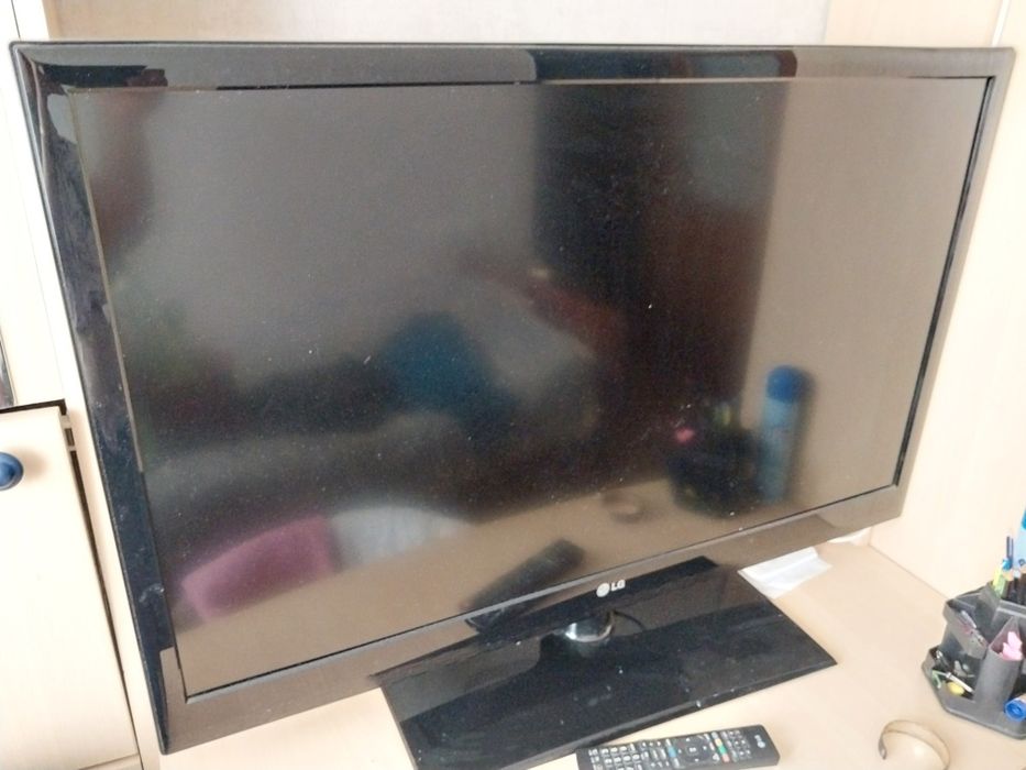 Телевизор б/у LG